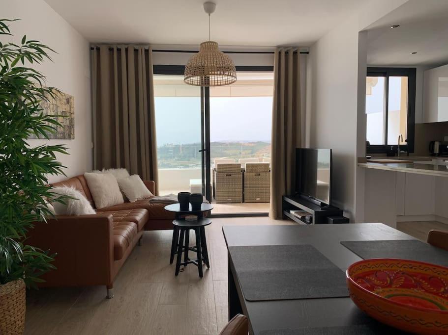 Prachtig Appartement Met Zeezicht In Estepona Costa Del Sol Eksteriør billede